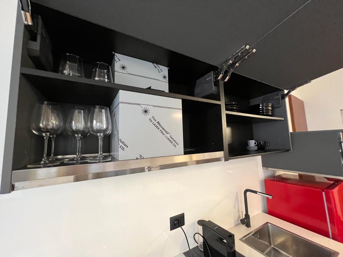 Effealatapartments - Appartamento Del Duca سينِغاليا المظهر الخارجي الصورة